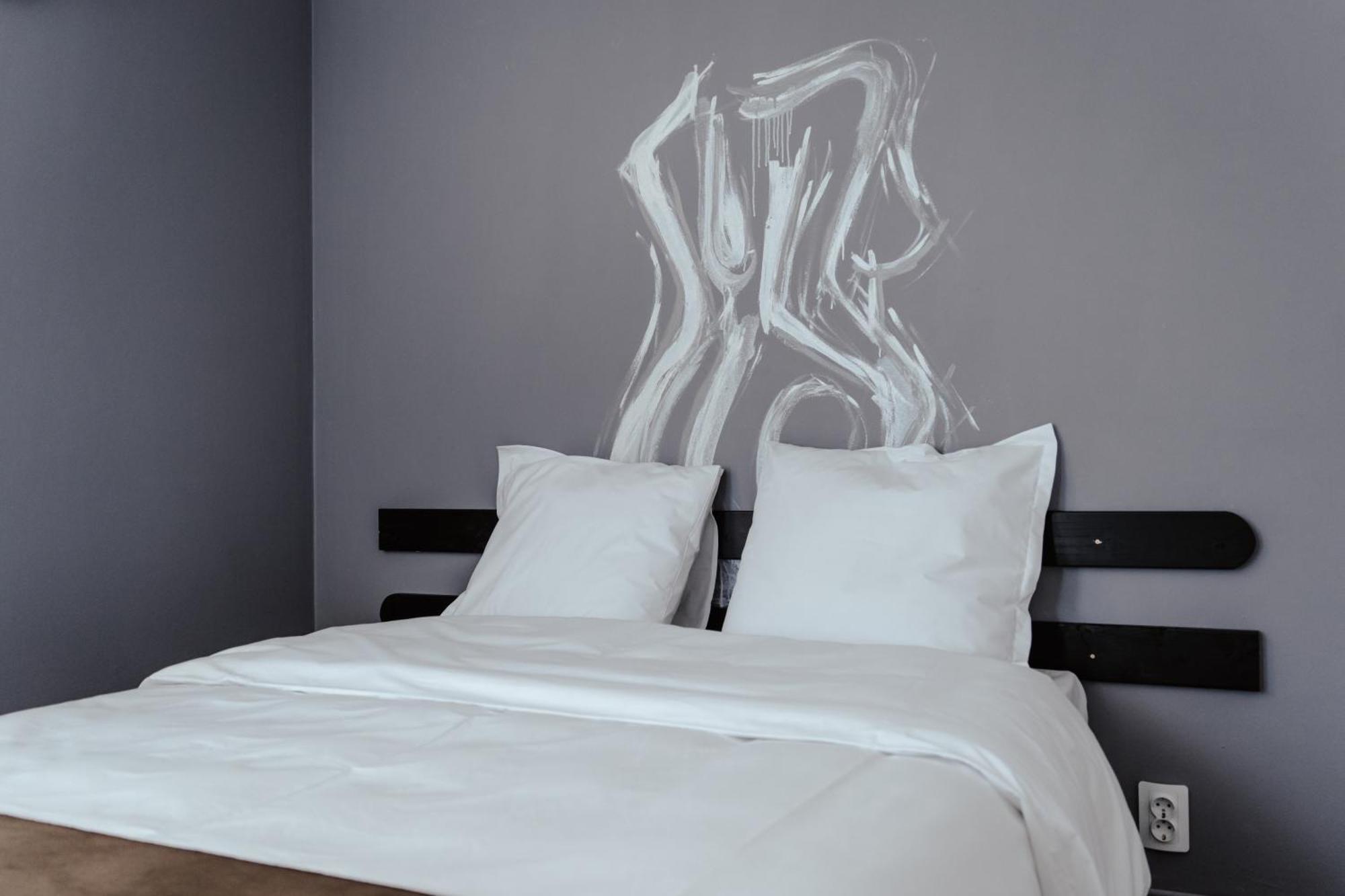 Casa Rosu Hotel Cluj-Napoca Ngoại thất bức ảnh